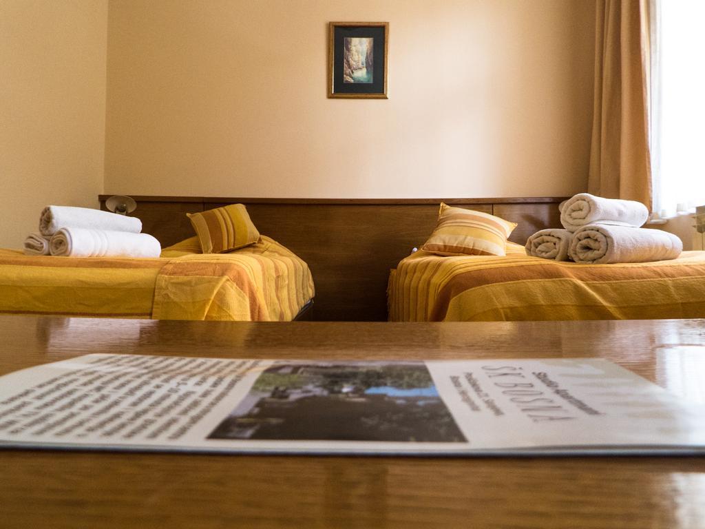 Studio Apartments "Chess Club Bosna" ซาราเยโว ภายนอก รูปภาพ